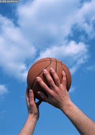 本赛季还剩4队有机会拿传统“三冠王”：巴黎、