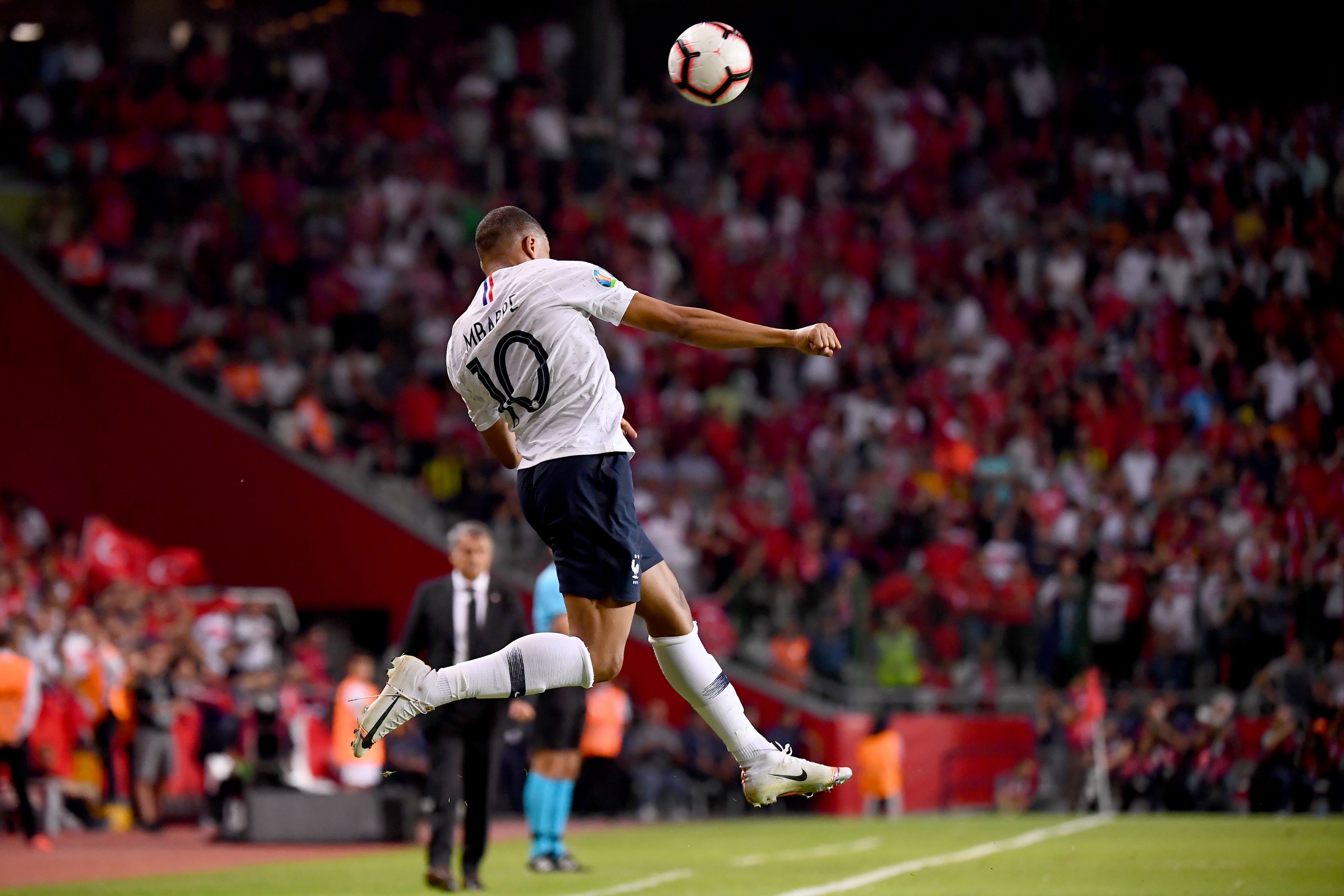 随着职业生 随着职业生